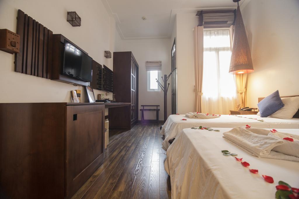 Cinnamon Cathedral Hotel Hanoi Exterior foto
