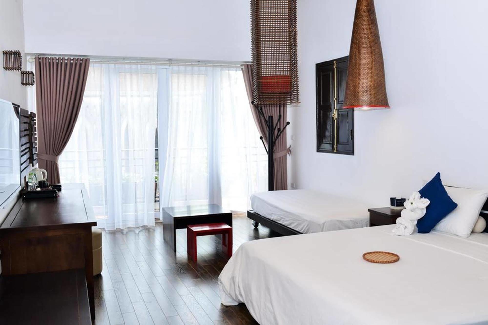 Cinnamon Cathedral Hotel Hanoi Exterior foto