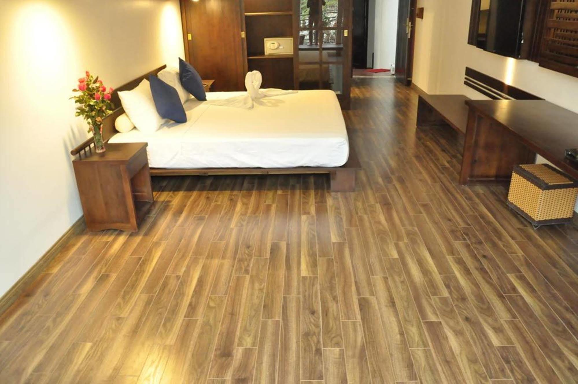 Cinnamon Cathedral Hotel Hanoi Exterior foto